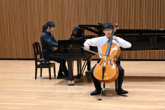En09